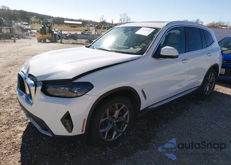 2022 BMW X3 xDrive30I z USA, uszkodzony, nr VIN 5UX53DP04N9M20288
